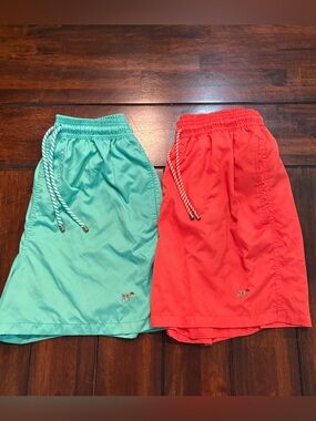 2 Southern Point Co. Swim Trunks with Dog Logo, Men’s M